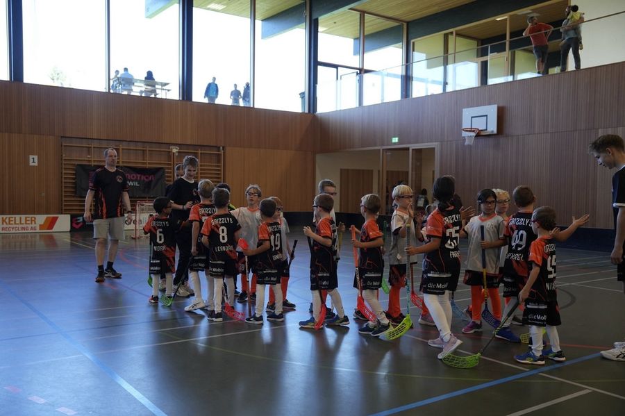 Bild 5 von 5 zum Beitrag «Am Wochenende starteten unsere U9- und U11 Teams in die neue Saison.»